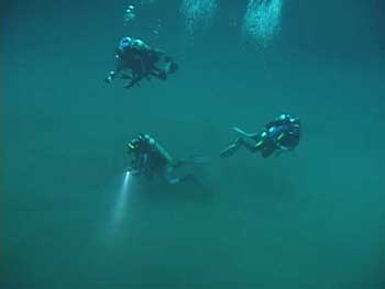 cenote angelita 80 feet depth
